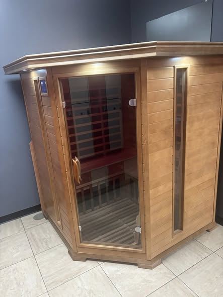 Men's sauna at Xertion Fitness